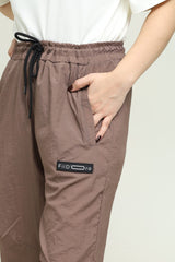 WOMEN’S TAFFETA TROUSER
