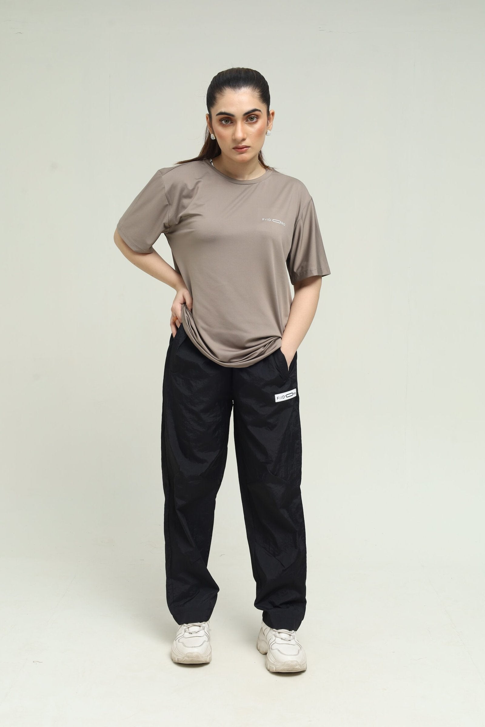 WOMEN’S T-SHIRT