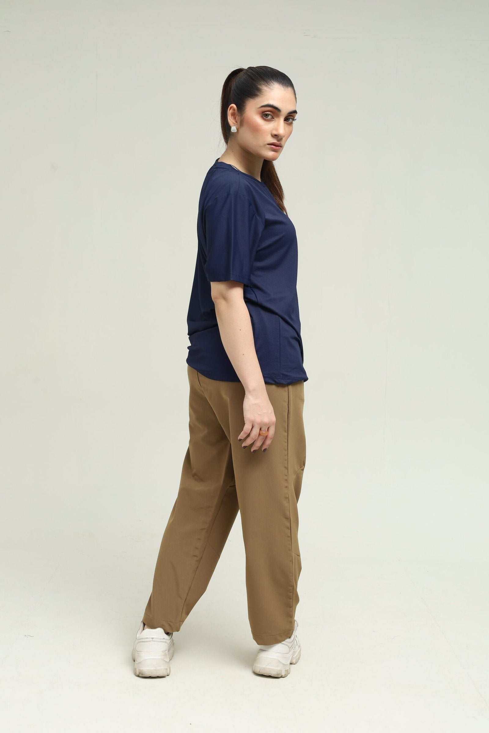 WOMEN’S T-SHIRT