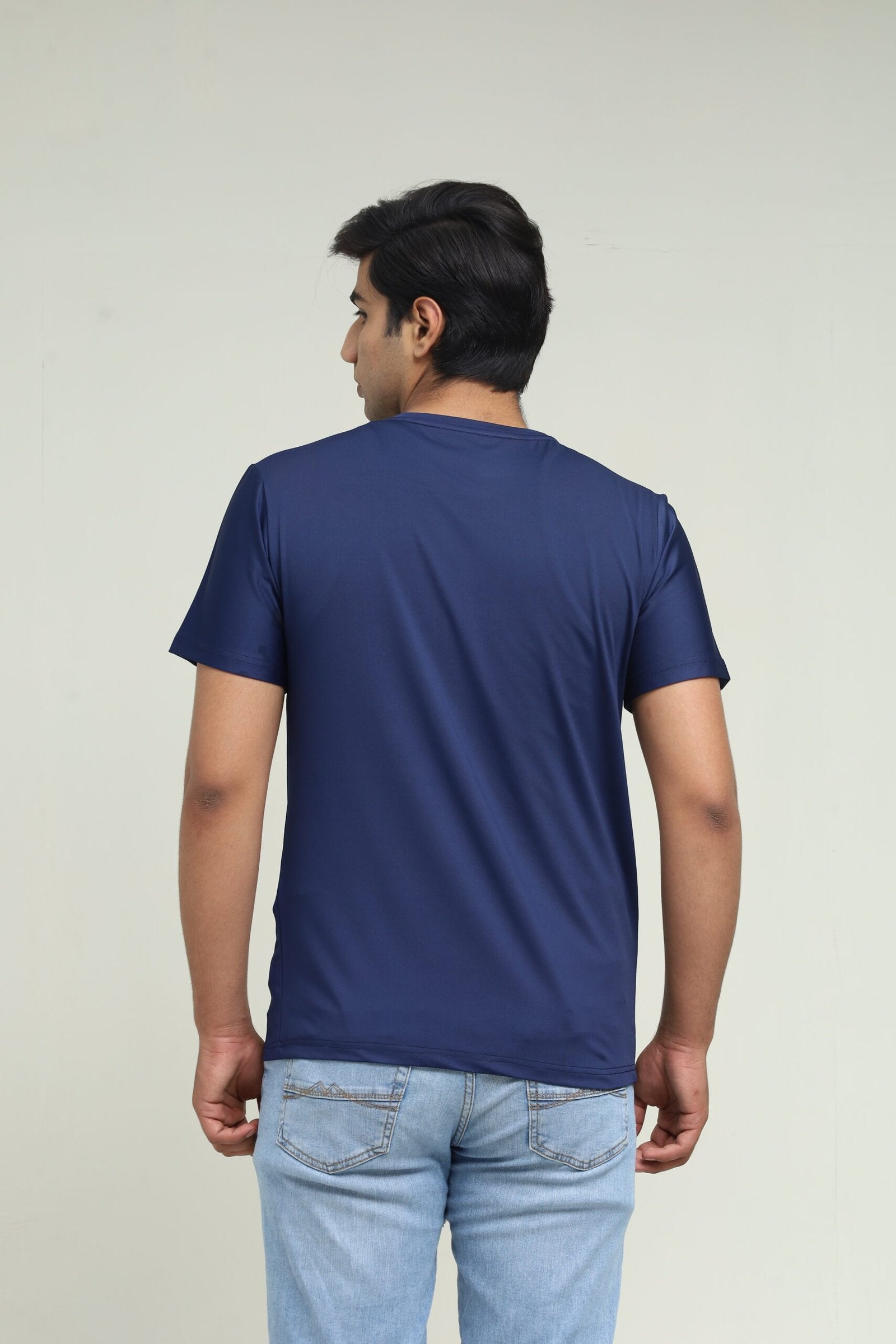 MEN’S T-SHIRT